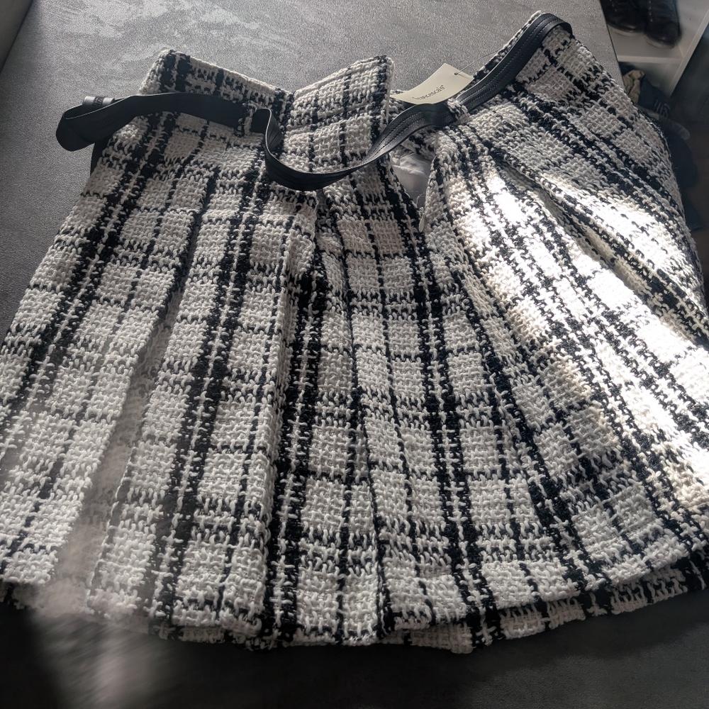 Francesca's Collections Black & White Plaid Circle Skirt